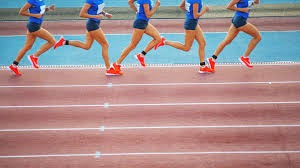 湖人三分球18投仅中2，遭国王强势压制，东契奇孤掌难鸣