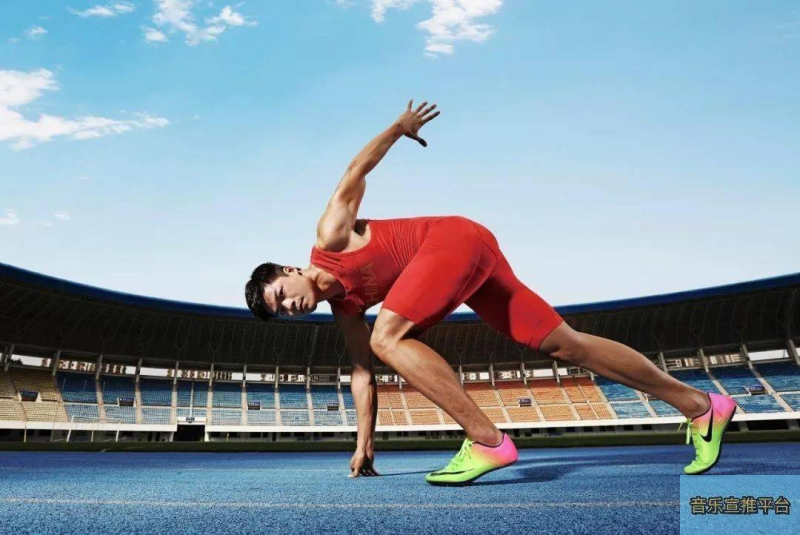 2025 赛季回顾：大谷翔平以 55 支本垒打夺得国联本垒打王，并蝉联全票 MVP